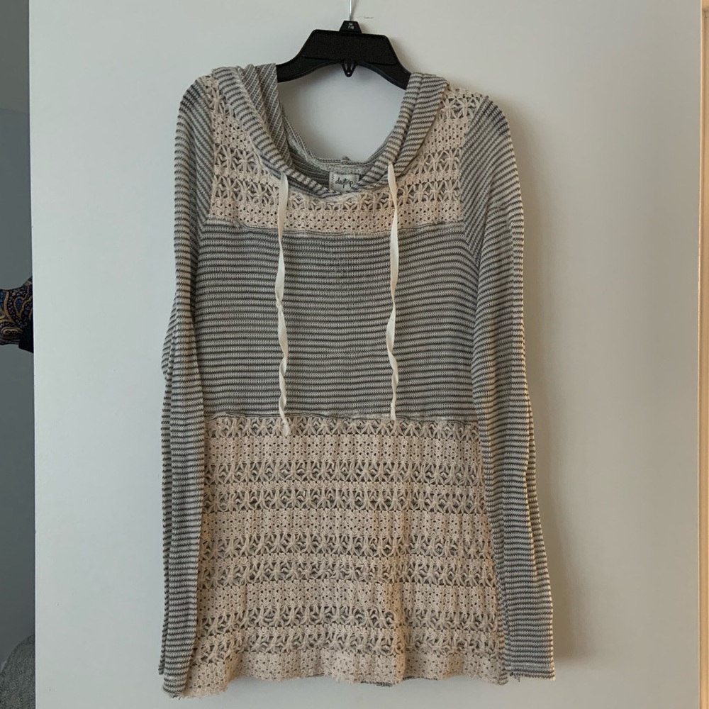 Knitted hoodie